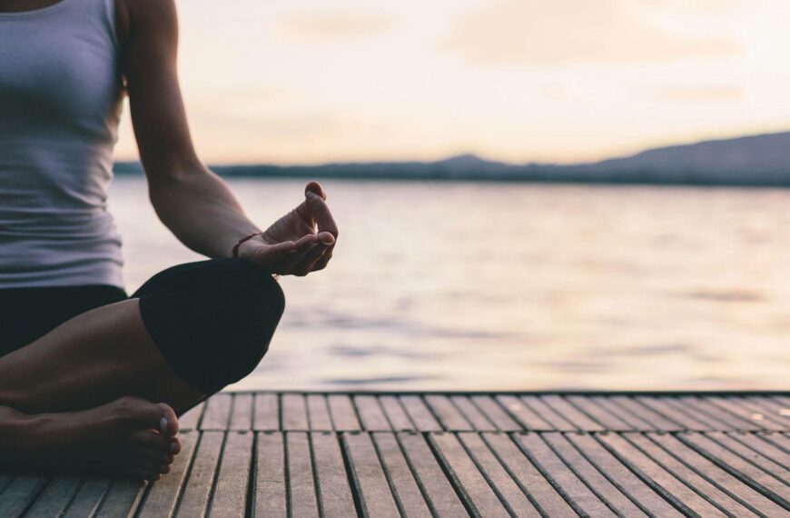 Finding Calm and Tracking Health with Daily Meditation